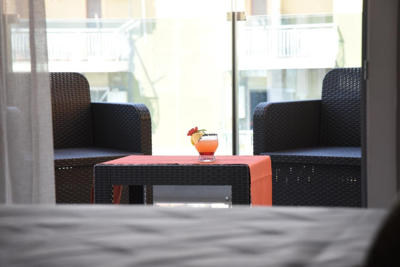 Hotel Niagara Καταντζάρο Εξωτερικό φωτογραφία