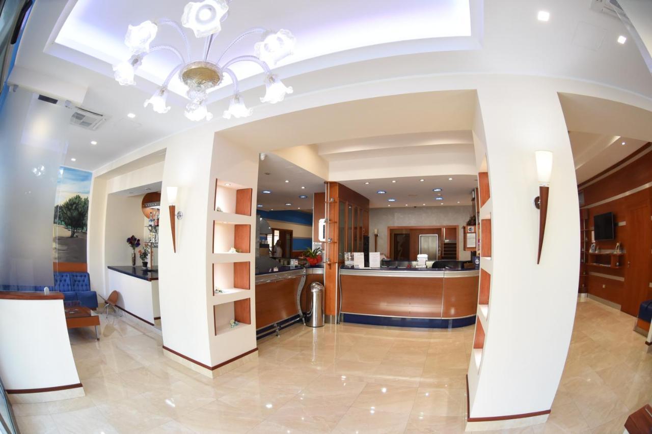 Hotel Niagara Καταντζάρο Εξωτερικό φωτογραφία